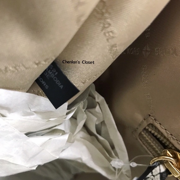 NWT Michael Kors Joan Set - Picture 7 of 10